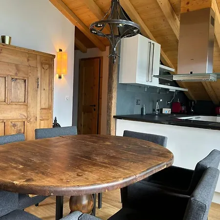 With Enchanting Hill View *