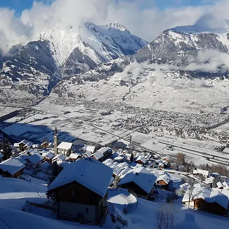 With Enchanting Hill View * Veysonnaz