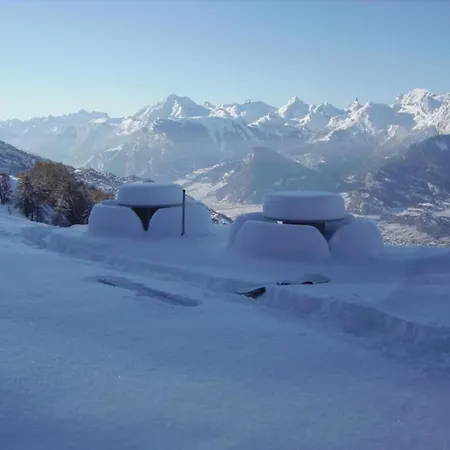 With Enchanting Hill View * Veysonnaz