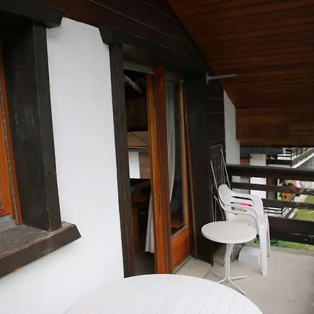 With Enchanting Hill View Apartment Veysonnaz
